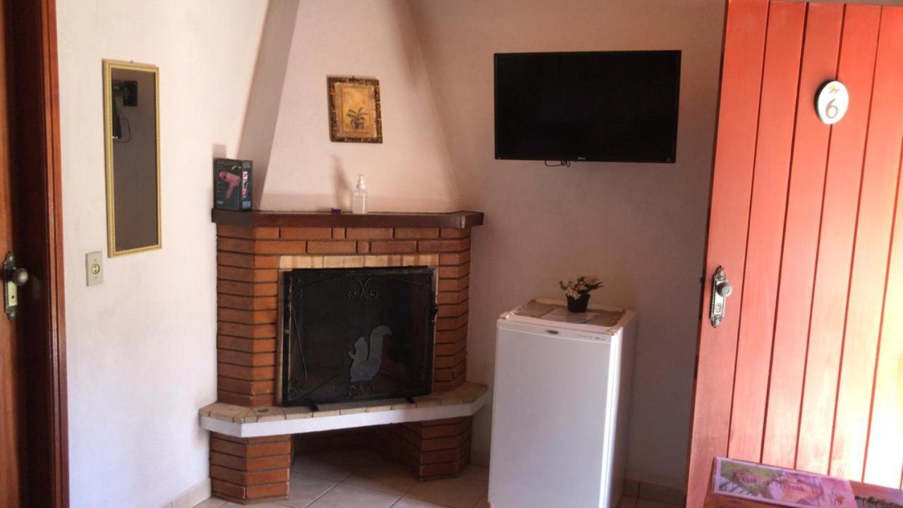 Morada Da Serra Villa Монте Верде Екстериор снимка